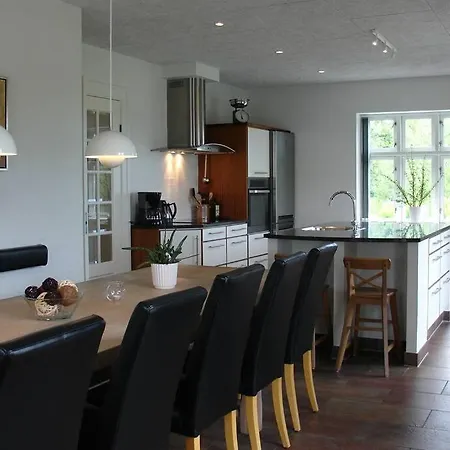 Tatil Evi Unik Lokation Til Jeres Naeste Ferie Dronninglund